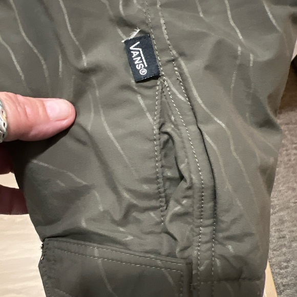 Vans Off The Wall Heavy Winter Parka Jacket M Faux Fur Hood - Picture 8 of 9